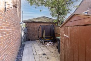 Photo 11- click for photo gallery